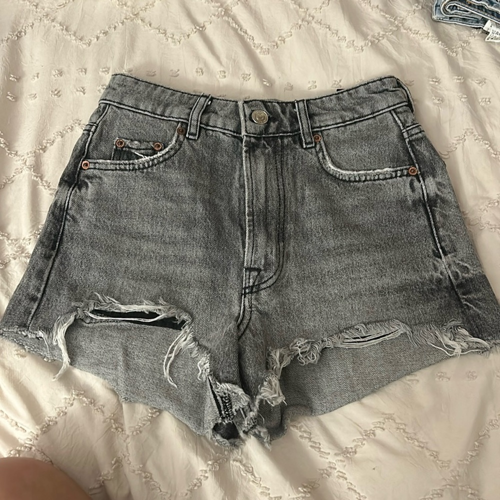 Zara “The High Waist Short” Shorts